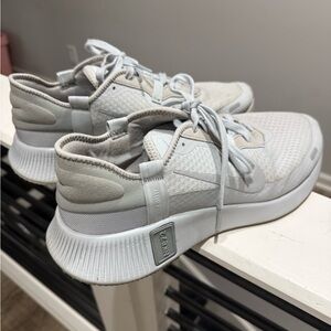 Men’s size 13 Nike Reposto Running Shoes Wolf Grey